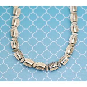 Vintage Light Gold Tone Wavy Butterflies Choker Necklace 16 inch - R21